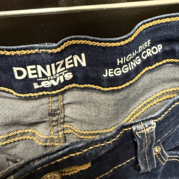 Denizen from Levi’s High-Rise Jegging Crop Jeans Women’s W29 / 9 - Picture 2 of 4